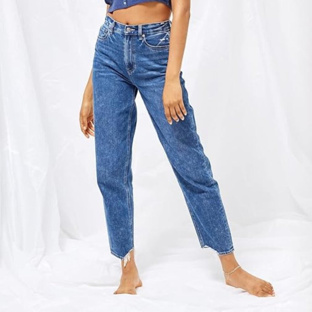 American Eagle Relaxed Mom Jean Size 2 Long